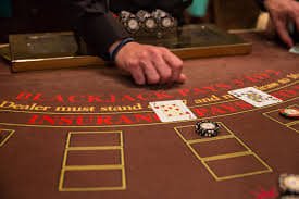 Tampilan jadwal langsung di platform bosku33 menampilkan pertandingan Liga 1 dan sesi live dealer